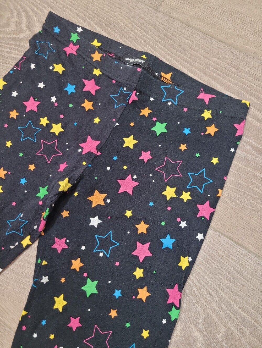 2/$20 Y2K Black & Colorful Stars Leggings Size: Small